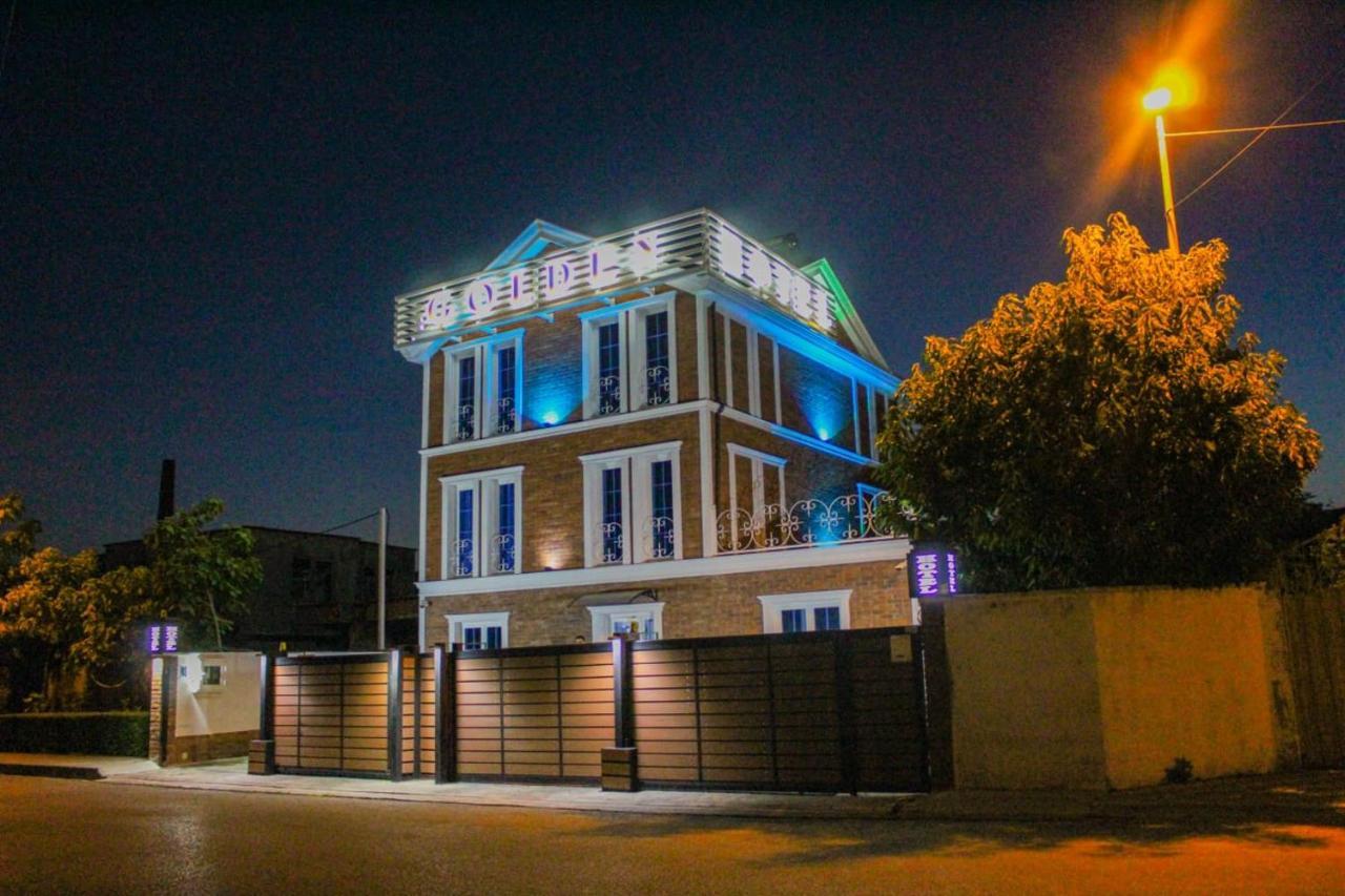 Hotel Golden Shkodër 외부 사진