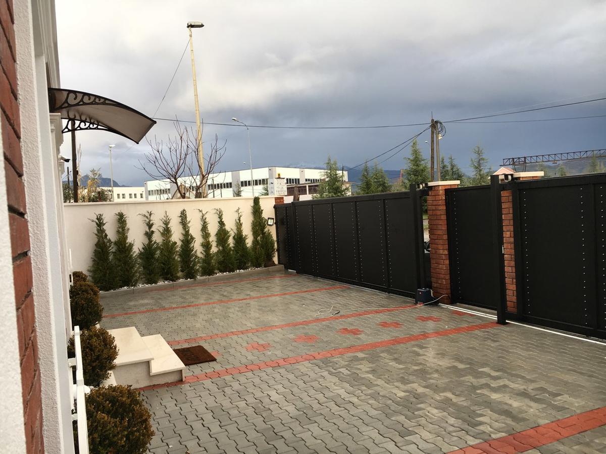 Hotel Golden Shkodër 외부 사진